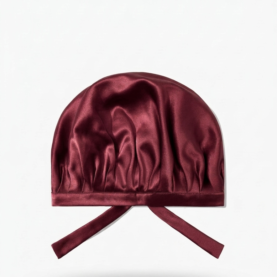Bonnet en soie de murier — Bordeaux